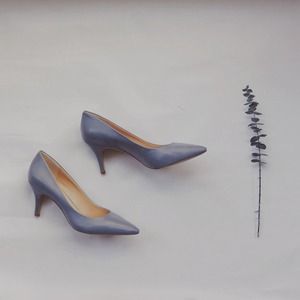 'Jeanette' Pump in overcast - Sole Society