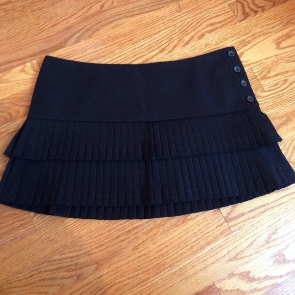 Bebe Skirt