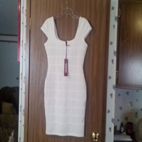 Classic white bandage dress (M)