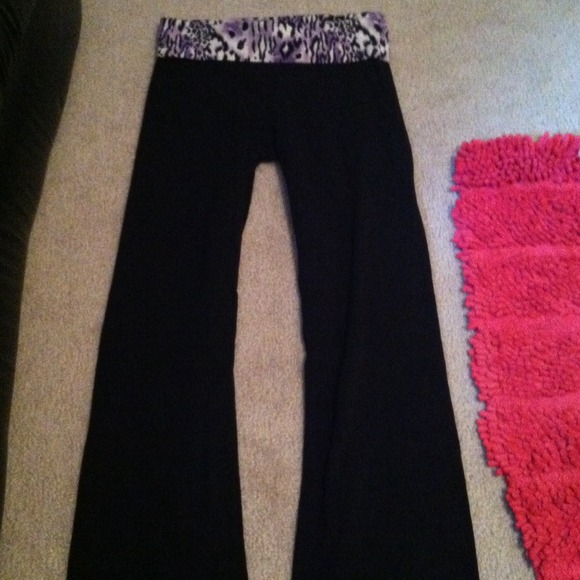 🚫traded🚫 Victoria secret purple animal print yog