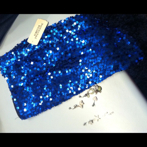 Skirt and b b rings