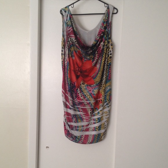 Junior rain multicolored dress size US 3x