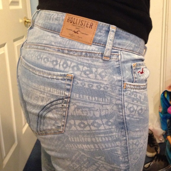 Hollister capris