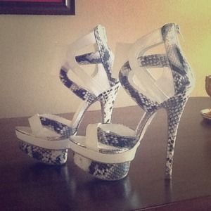 Heels( PRICE REDUCED)