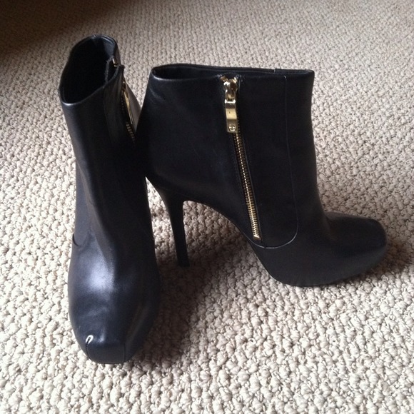 House of Harlow 1960 Leslie ankle boot - Picture 2 of 3