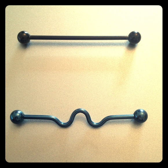 Industrial bar body jewelry