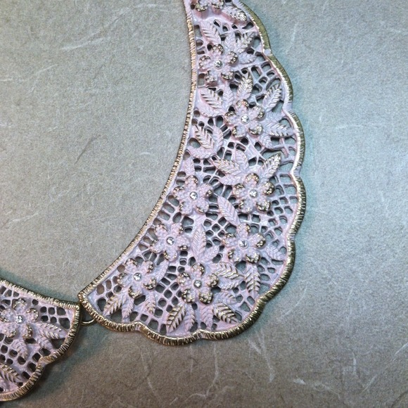 Necklace - Picture 2 of 3