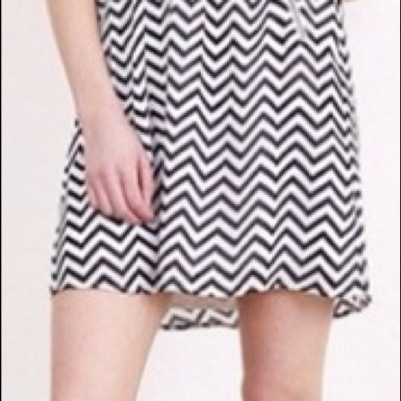fit&flare, Chevron patterned dress - Picture 4 of 4