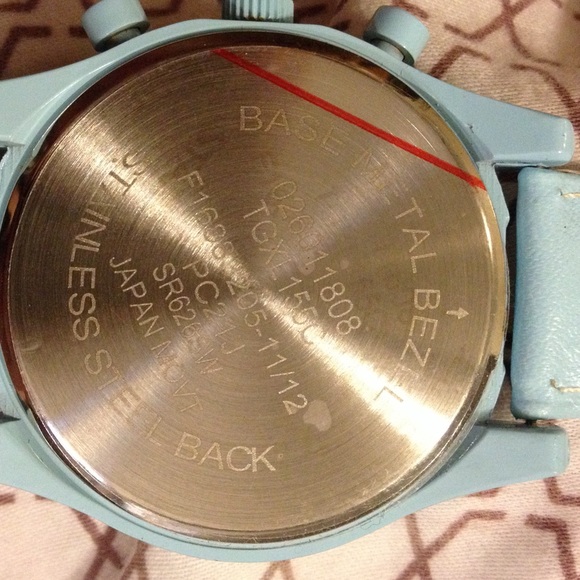 💙Blue watch with box💙 - Picture 3 of 4