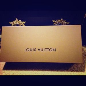 Original Louie vuitton Box fit a neverfull bag