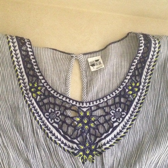 Free people top size 2, navy and white stripes