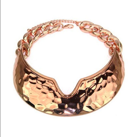 Gorgeous Metallic Choker - Picture 1 of 2