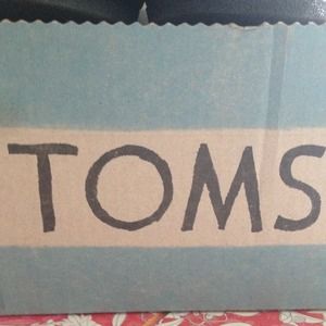 TOMS desert wedges black size 8.5