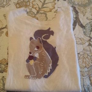 Short Sleeve Printed Sweater Shirt w/a Low Back