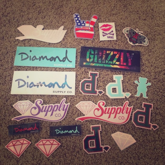 TONS OF DIAMOND SUPPLY STICKERS!