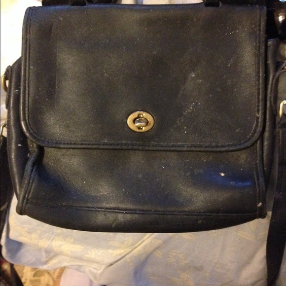 Coach purse - Picture 2 of 3