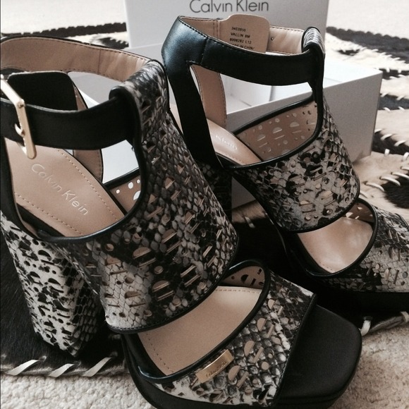 REDUCED Calvin Klein Snakeskin Platform HEELS - Picture 2 of 4