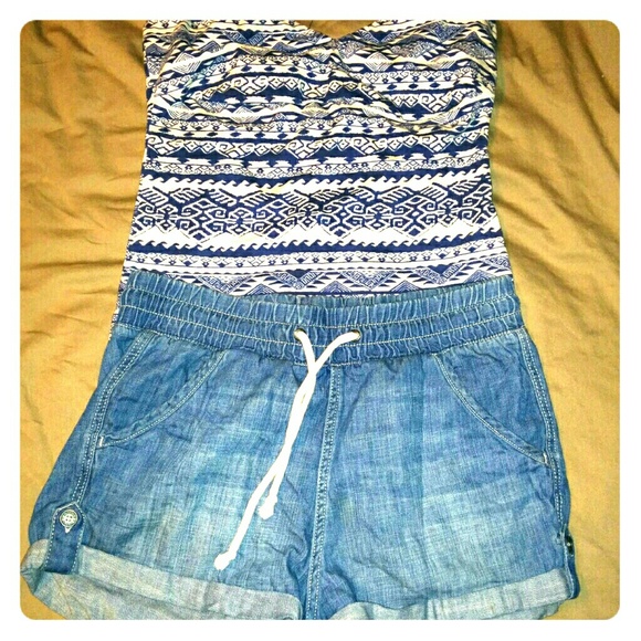 Strapless blue and white top