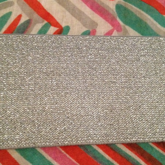 Belts - Picture 2 of 4