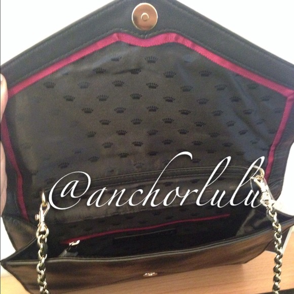NWT Juicy Couture Sheep skin Leather Clutch. - Picture 4 of 4