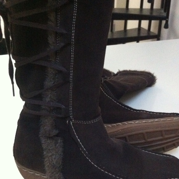 Brown boots!