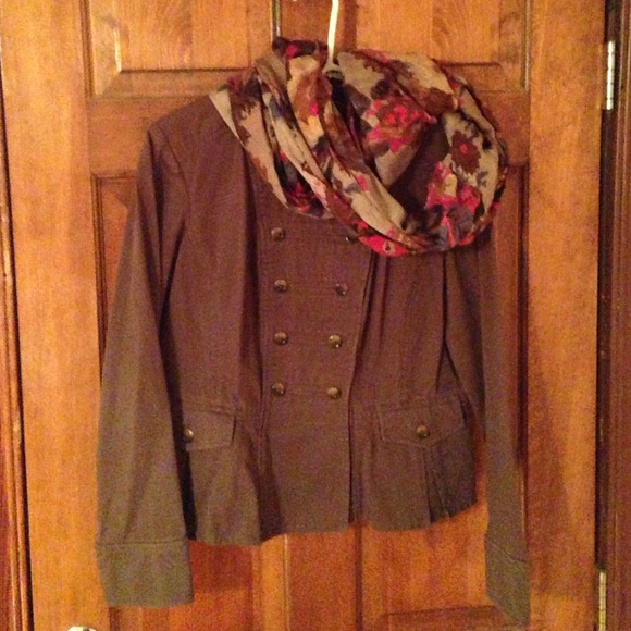 Jacket - Picture 2 of 2
