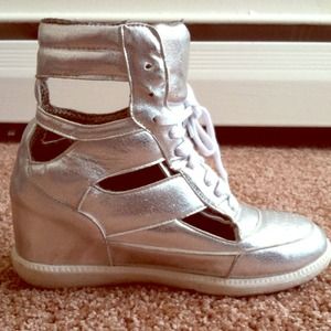 Metallic hidden heel sneakers.