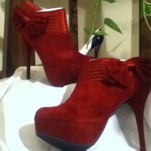 Wine colored Booties