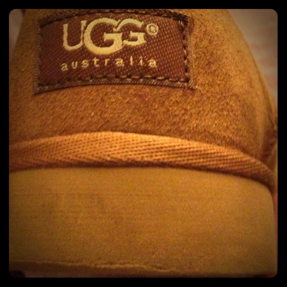 **SOLD**Uggs- Classic Tall (Chestnut color)