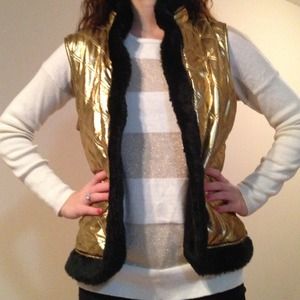 Gold vest with black faux fur
