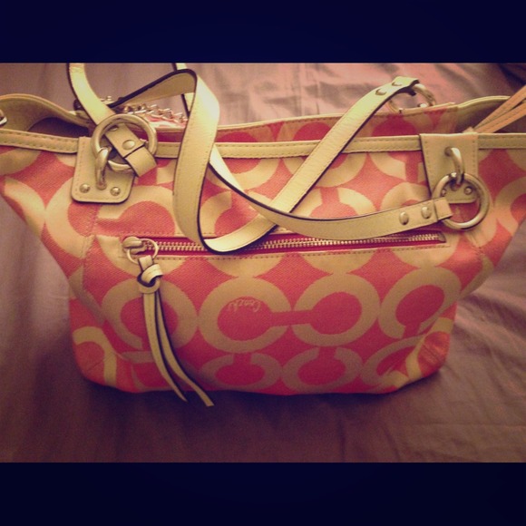 **SOLD**Coach Purse- Pink with Signature Coach