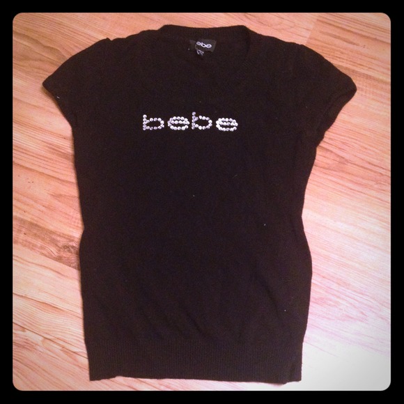 Fashionable top from bebe