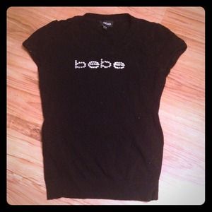 Fashionable top from bebe