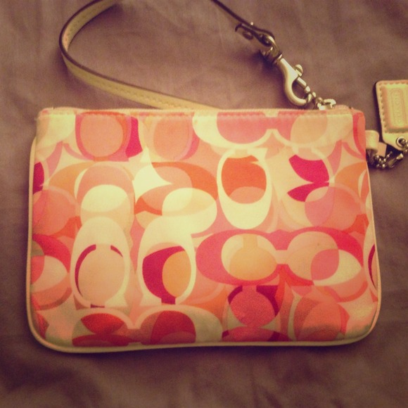 **SOLD**Coach Wristlet- Pink&White w/signature