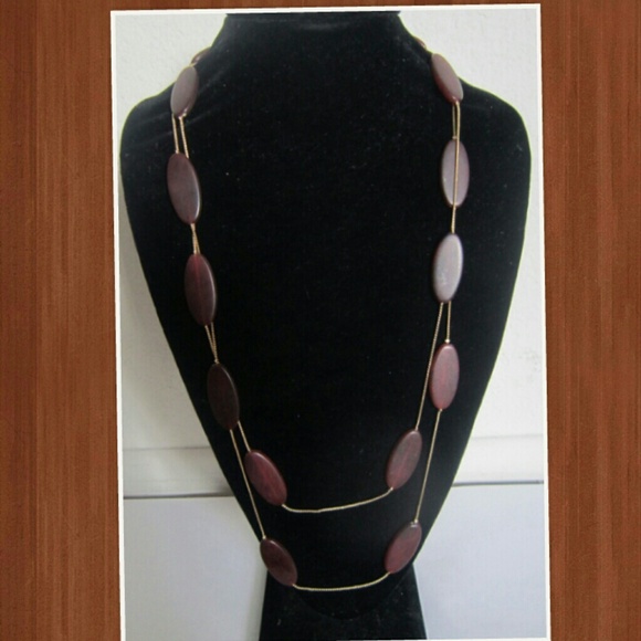 Flat cabochons necklace