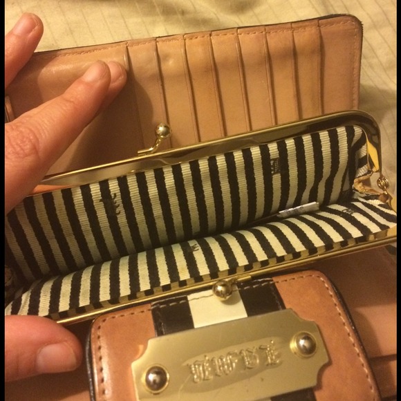 L.A.M.B. Wallet - Picture 4 of 4