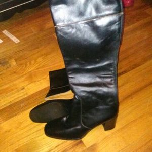 Authentic Gucci black boots