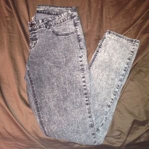 *sold in bundle* Size 17  acid wash skinny jean