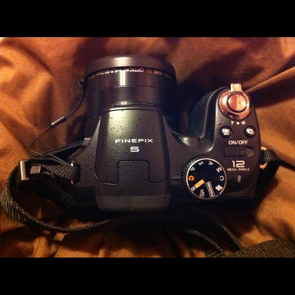 🚫SOLD🚫FUJIFILM FINEPIX SLR CAMERA - Picture 4 of 4
