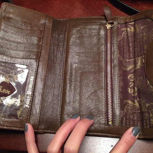 Chocolate Juicy Couture purse and wallet - Picture 4 of 4