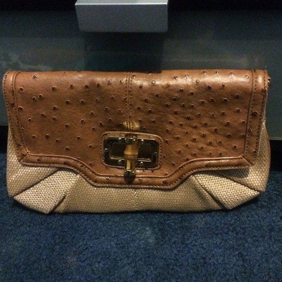 Aldo clutch w/ strap