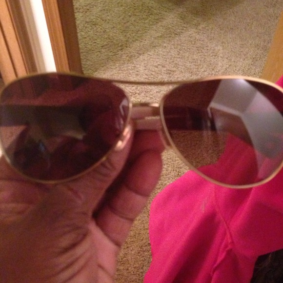 Coach sun glasses