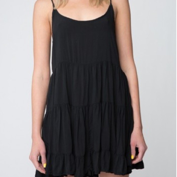 Brandy Melville Jada dress - Picture 2 of 4