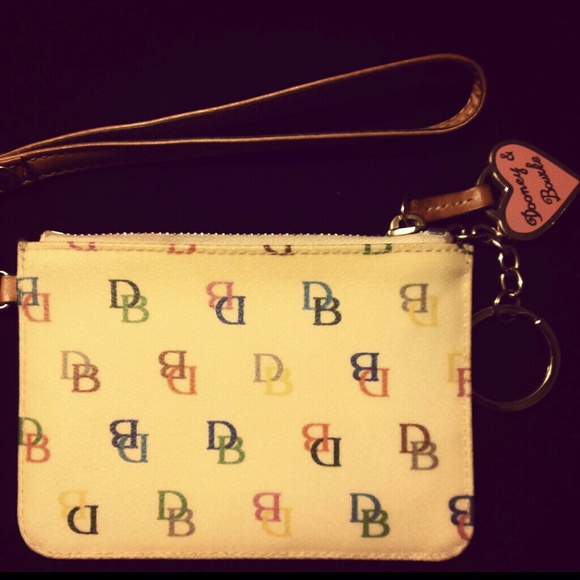 Dooney & Bourke Clutches & Wallets - Dooney & bourke wristlet