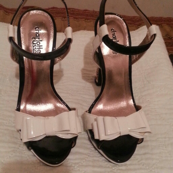 Black and White High Heel Stiletto Shoes