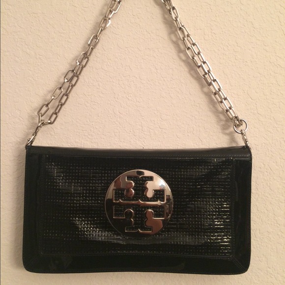 **SOLD**Tory burch Reva Bag