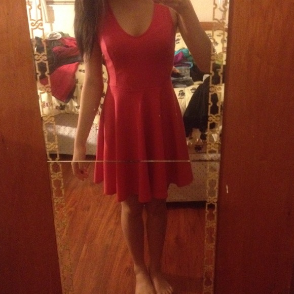 💕bundled💕Lush Crisscross Back Dress - Picture 3 of 4