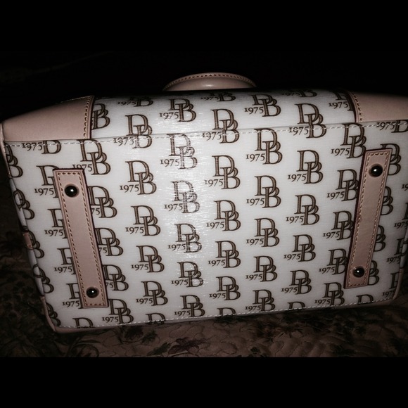 Authentic Dooney Bag - Picture 4 of 4