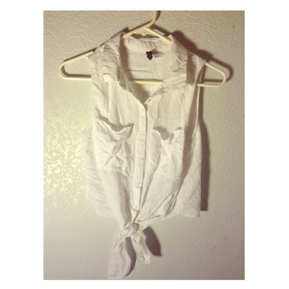 Crop Button up Knot shirt