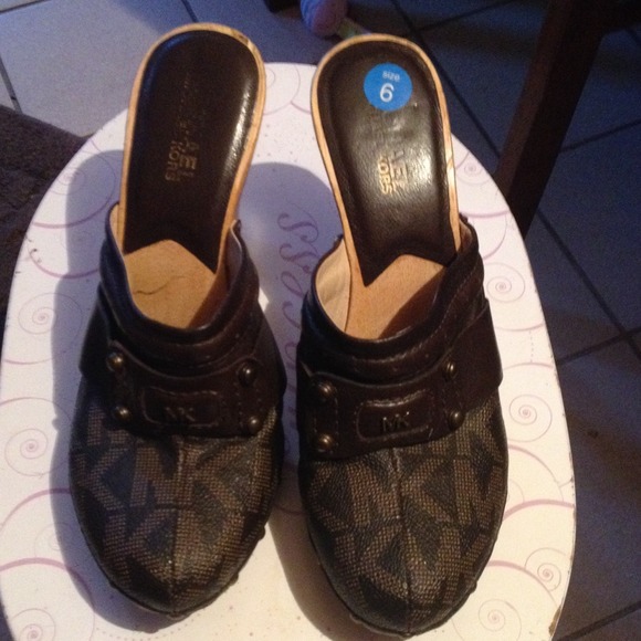 Authentic Michael kors mules
